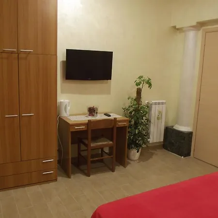 Affittacamere Holiday And Rome-fori רומא